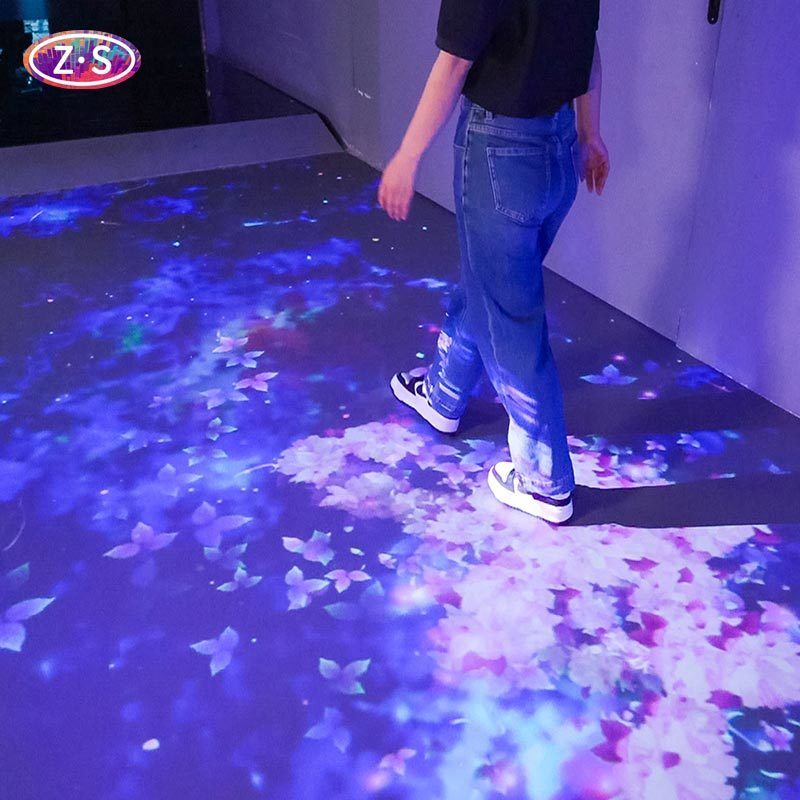 3LCD Interactive Projection System Multi Scenario Floor Interactive Games For Cafe Lounges