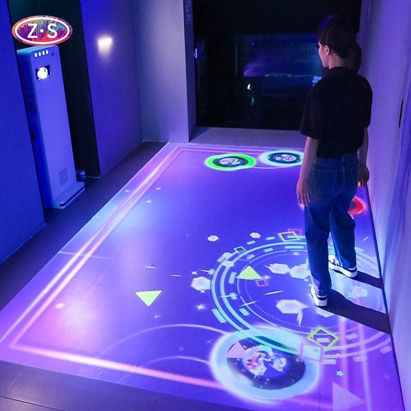 Smart Control Mobil Interactive Floor Projector With Interaction Experience