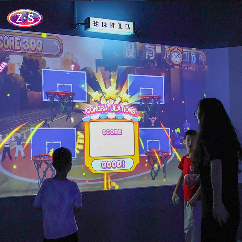 Multi Player Throw Wall projection game HD Graphics Auto Scoring For Carnival Events