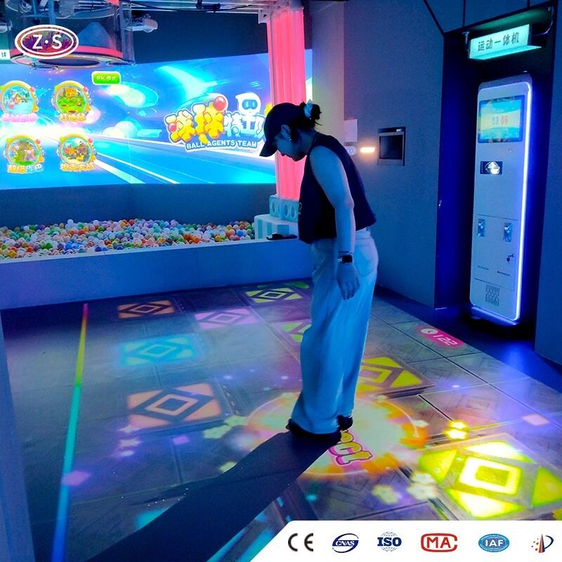  Immersive Floor Game Station Mobile Floor Projector For Instagrammable Attraction