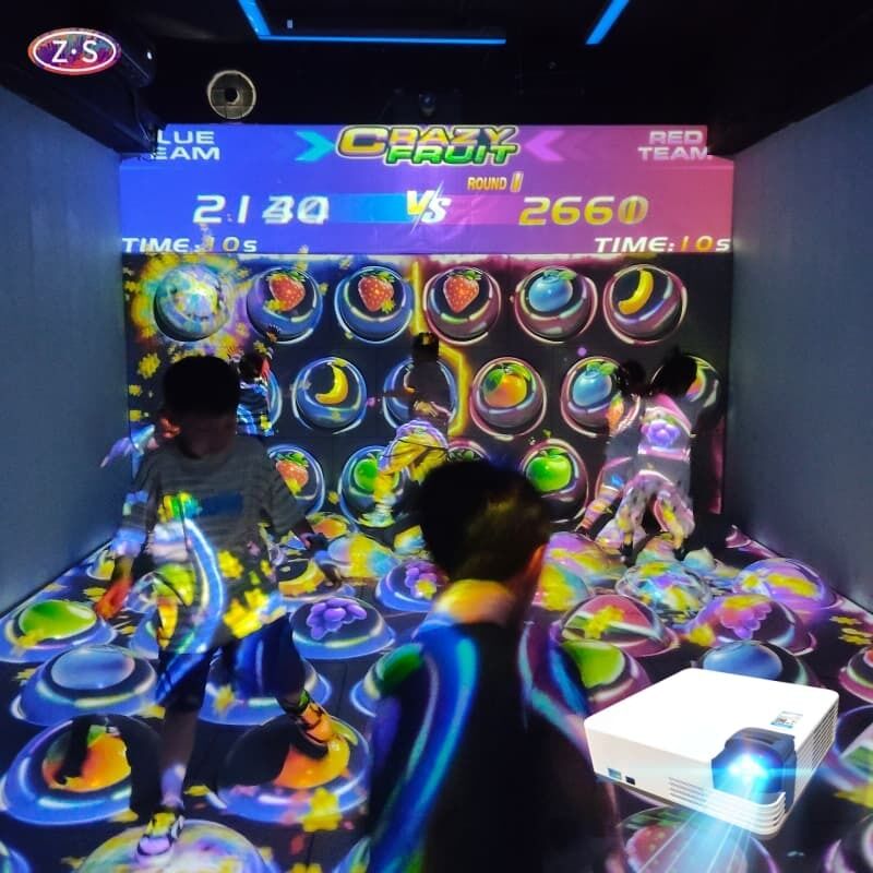 Interactive Ball Projection Accurate Sensing Laser Source for Kids Entertainment Zone